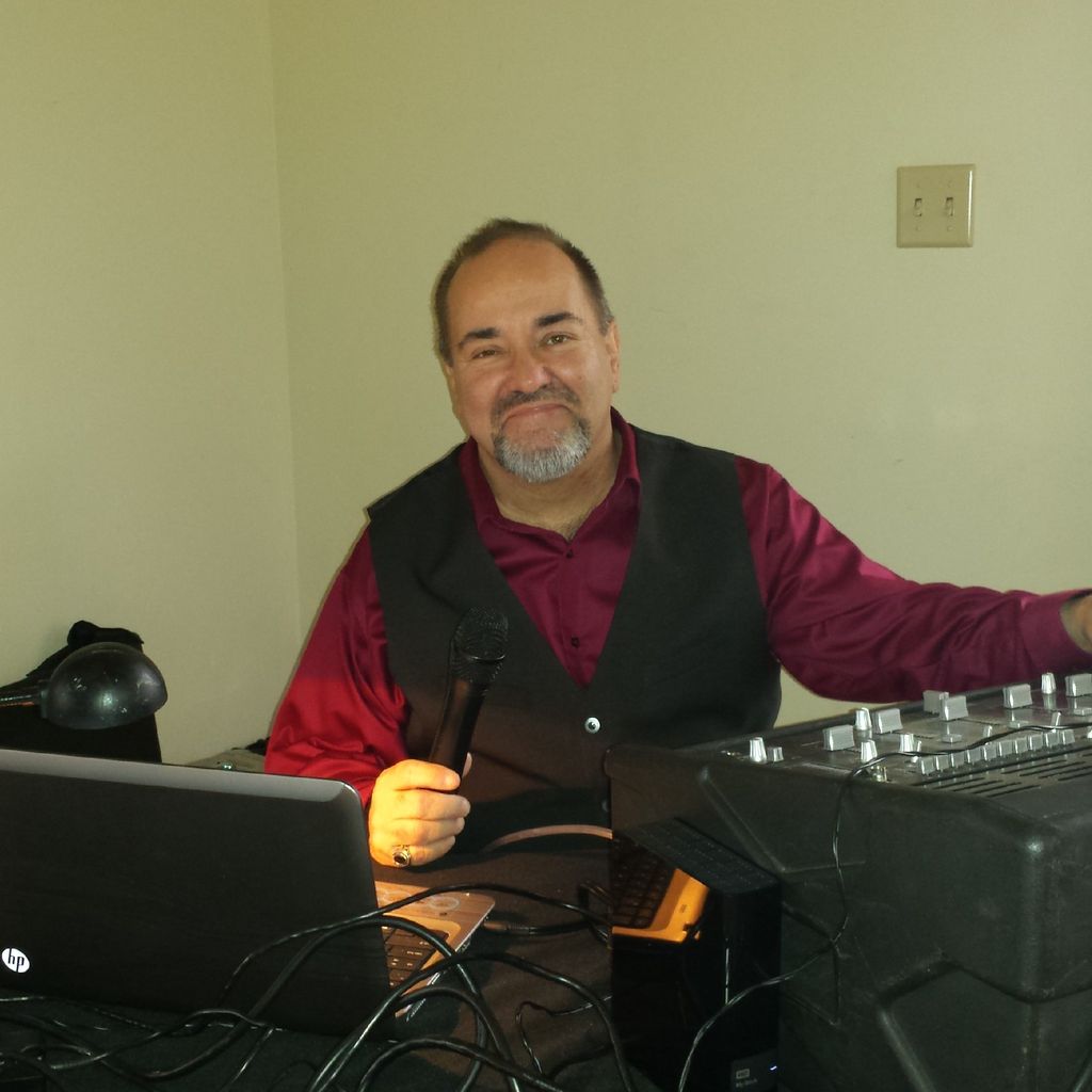 Desert vibes DJ Entertainment