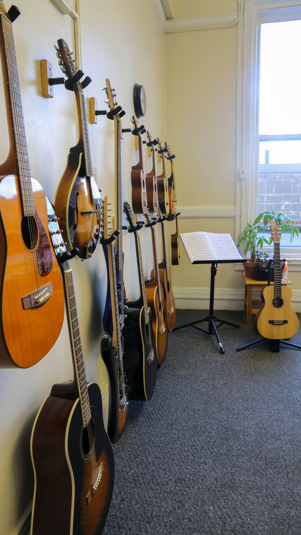 Guitar studio