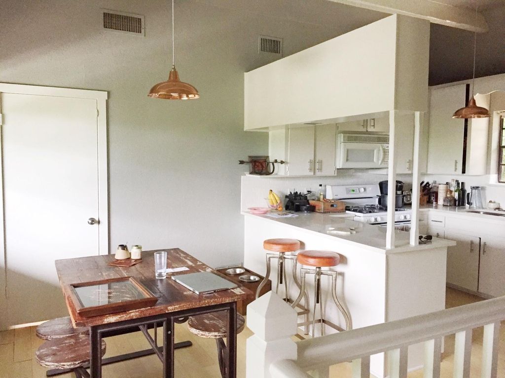 After
-per client's design: painted cabinets white