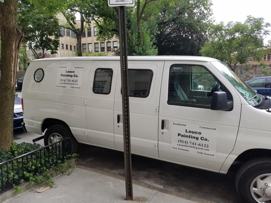 Louco  Painting Company