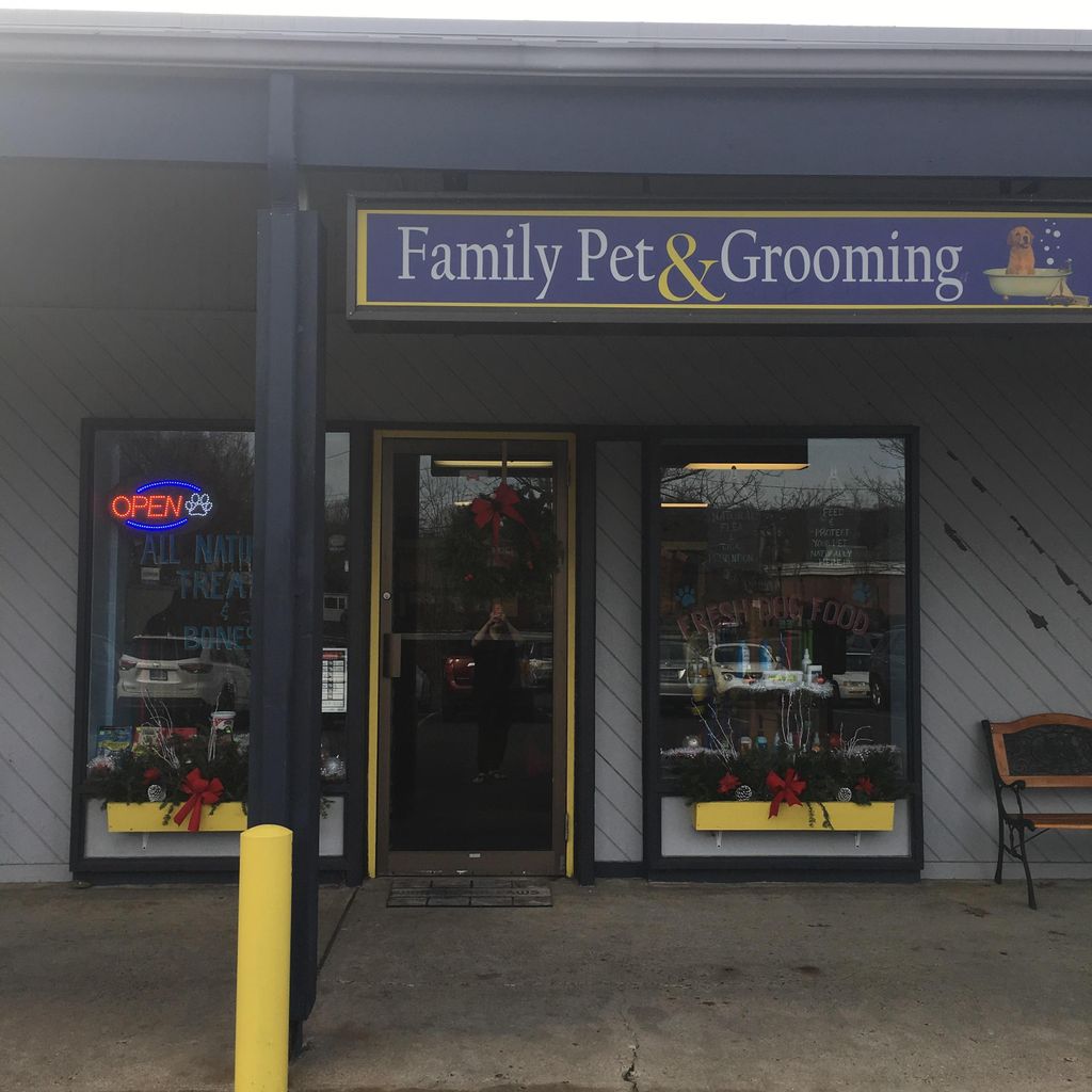Family Pet and Grooming