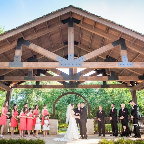 Brookshire, Pecan Springs Events wedding photograp