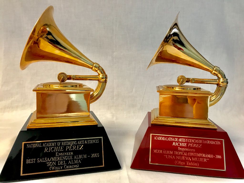 2005 Grammy "Son Del Arma" ( Willy Chirino) 2006 G