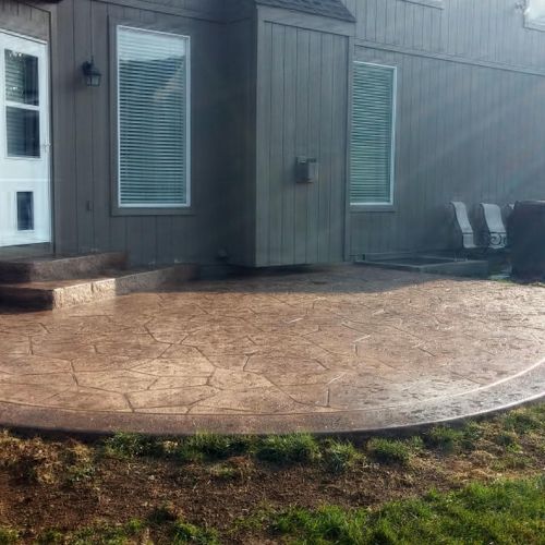 Flagstone Stamped & Colored patio with Italian Sla