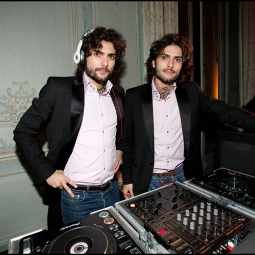 DJs for corporate, bridal and estate events.