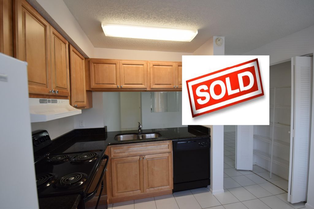 3br 2bath Condo in Ft Myers SOLD!!
Call me, I will
