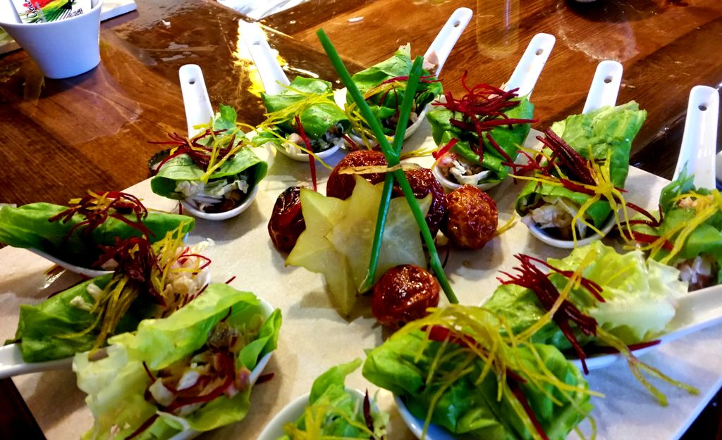 Island Chicken Lettuce Wraps