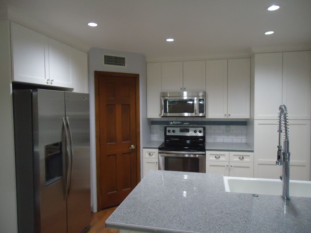 After Kitchen Remodel - Valcon General, LLC