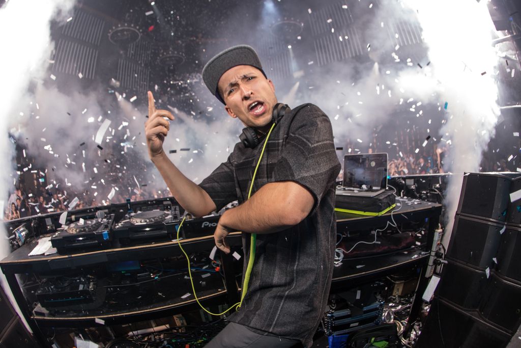 Position: Event Photographer
Client: Marquee
Artis