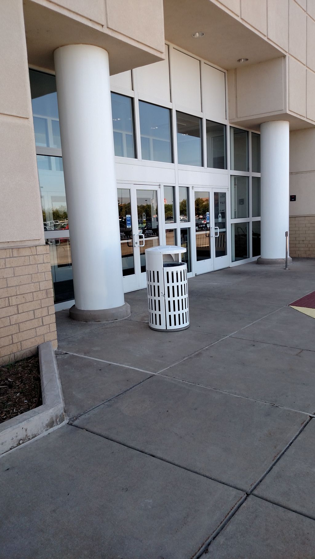 Paint at Kohl's Dept. Stores