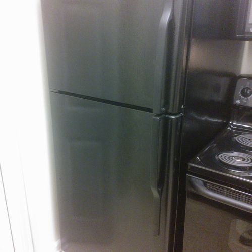 See how that fridge shines!