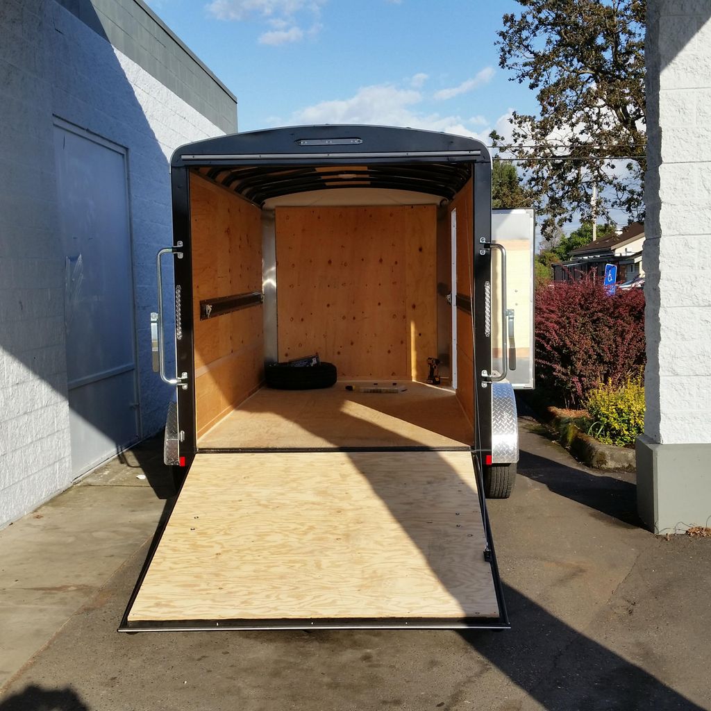 12' enclosed trailer