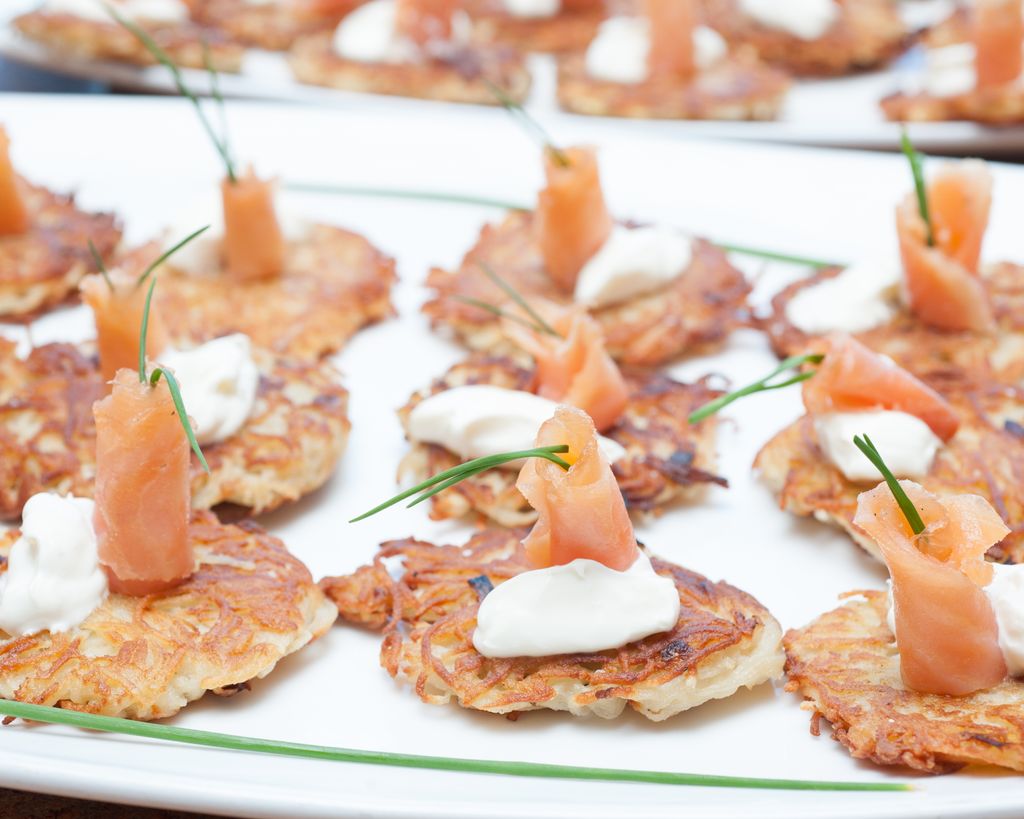 Salmon cakes