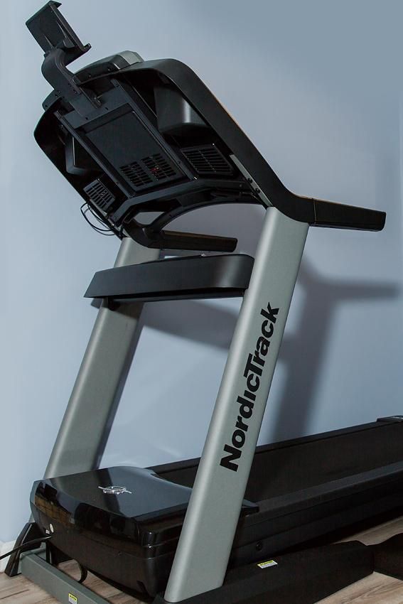 Nordic Track Treadmill for cardiovascular exercise