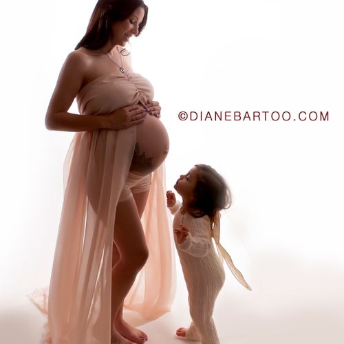 Corona Pregnancy Pictures by Diane Bartoo