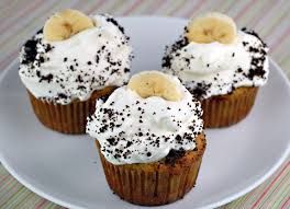 Banana Cream cupcake