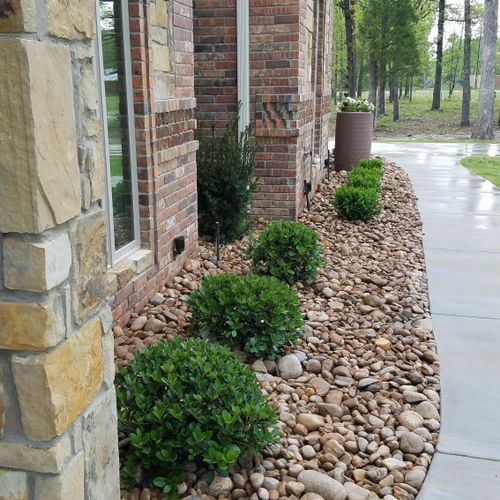 Complete Landscape Install by Lone Star Environmen