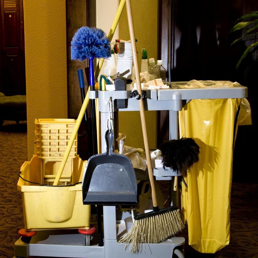 Robert L. Tamayo Janitorial and Cleaning Services