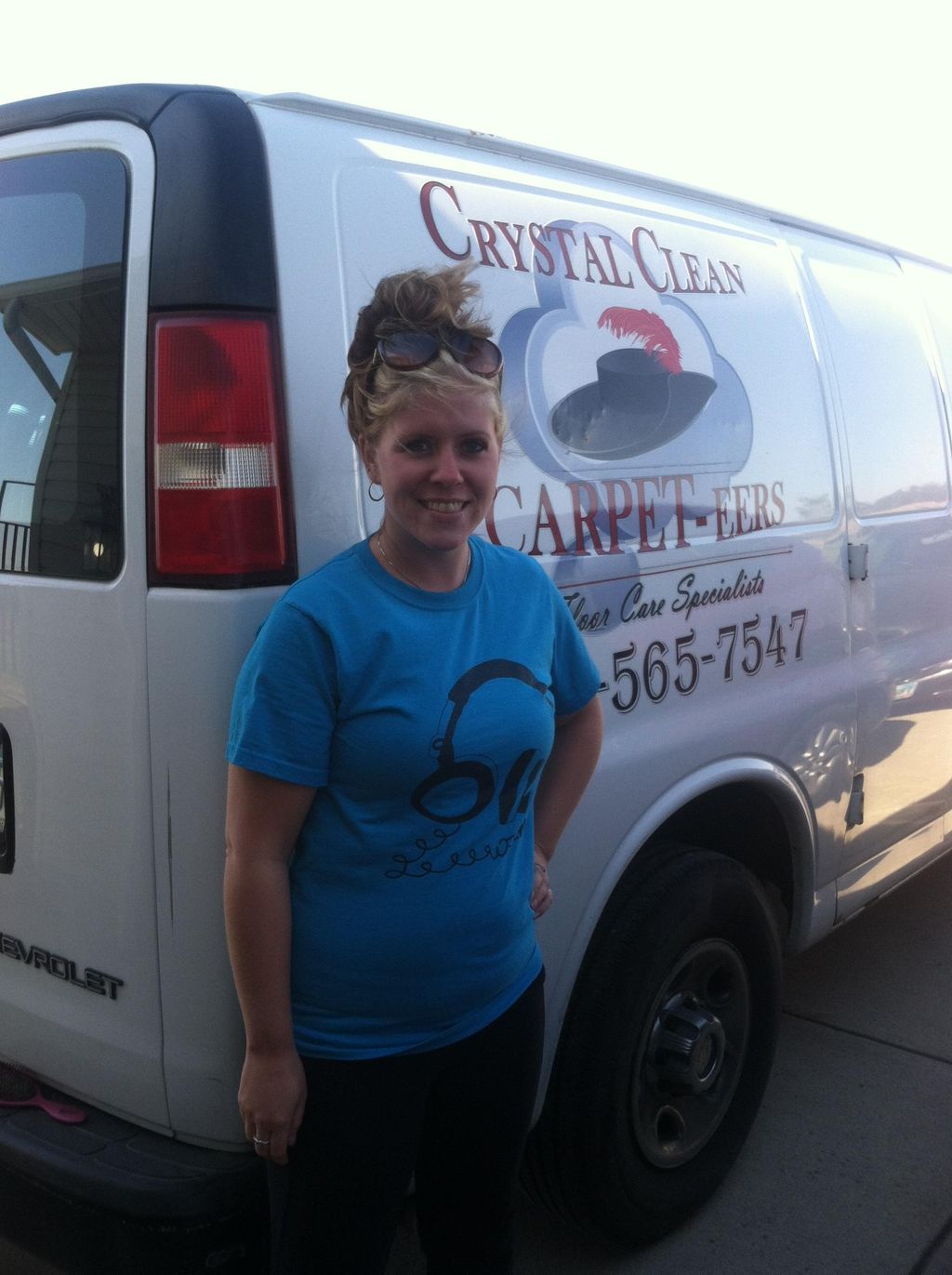 WOMAN MANNED...WOMAN RAN!!!