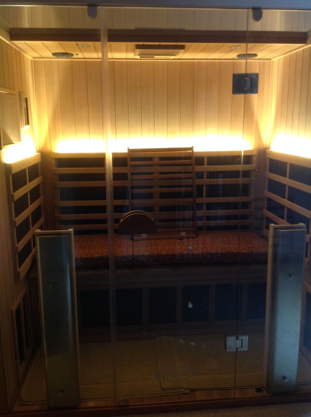 FULL SPECTRUM FAR INFRARED SAUNA