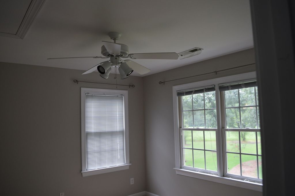 After the ceiling and walls were painted in this s