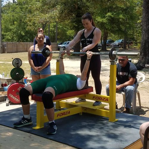 Dawn competed in her first powerlifting meet with 