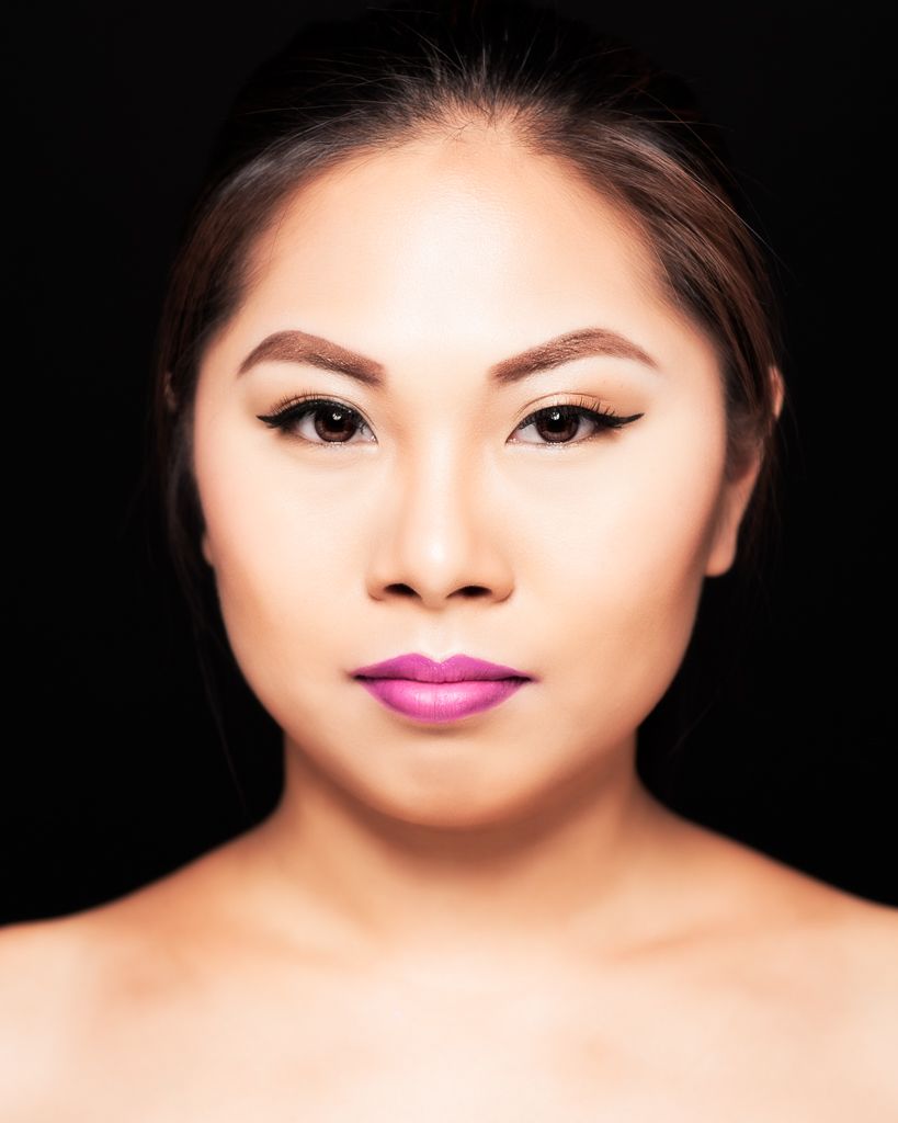 1-on-1 makeup lesson. I did half, client did the o