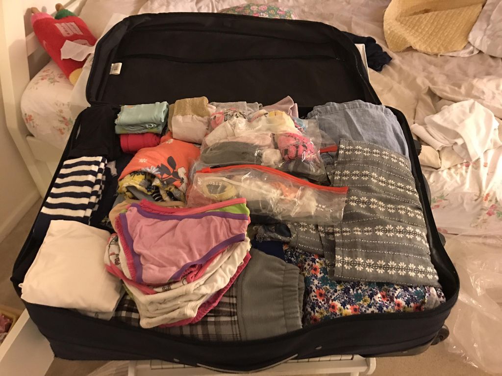 Packing up kids can feel overwhelming. My rule: zi