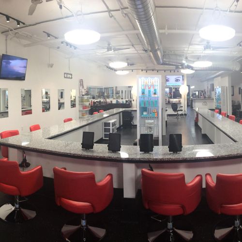 Blow Dry Style Lounge | Madison Wi