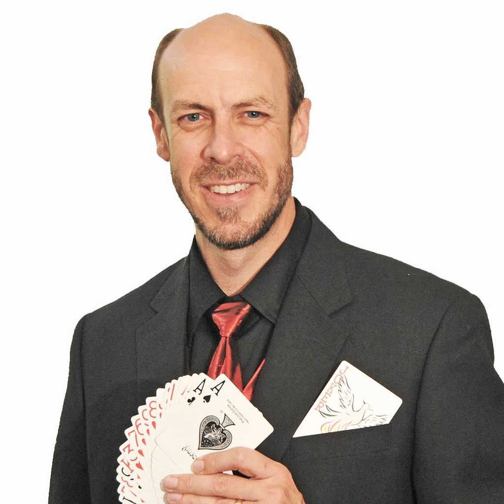 Master Magician Christopher Bontjes