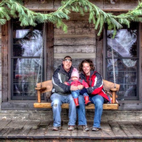On-site Family photography at Dull's Tree Farm.