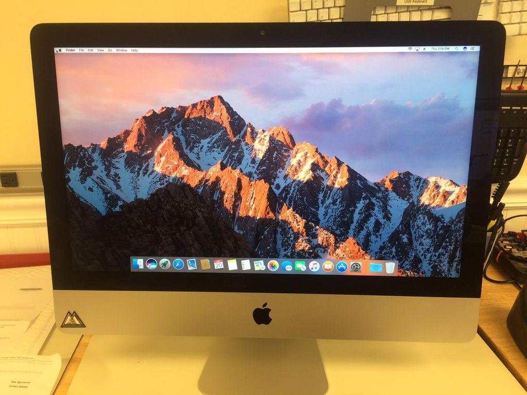 Apple iMac completed after a hard drive replacemen