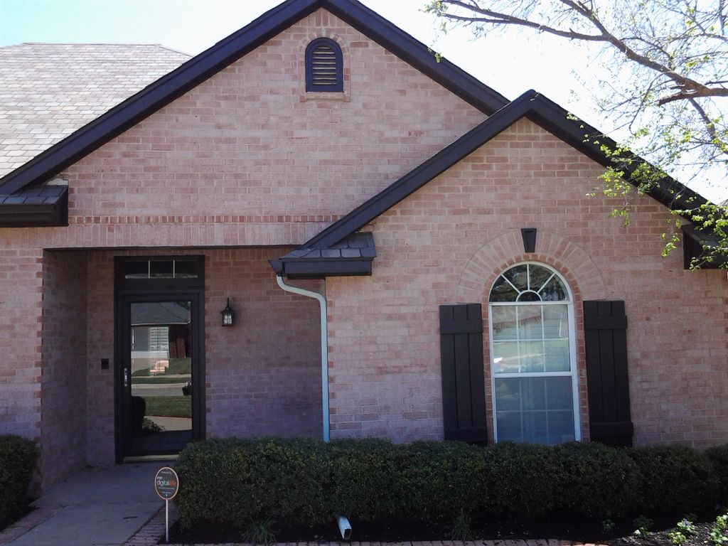 Exterior Painting (Summit Parke in Edmond, Ok.)