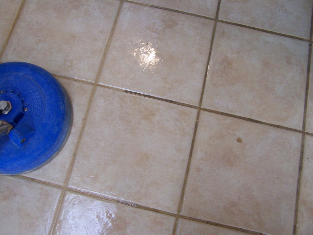 Before and After
Ceramic Tile and Grout