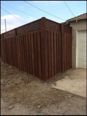 Outer corner 8ft redwood full privacy with matchin