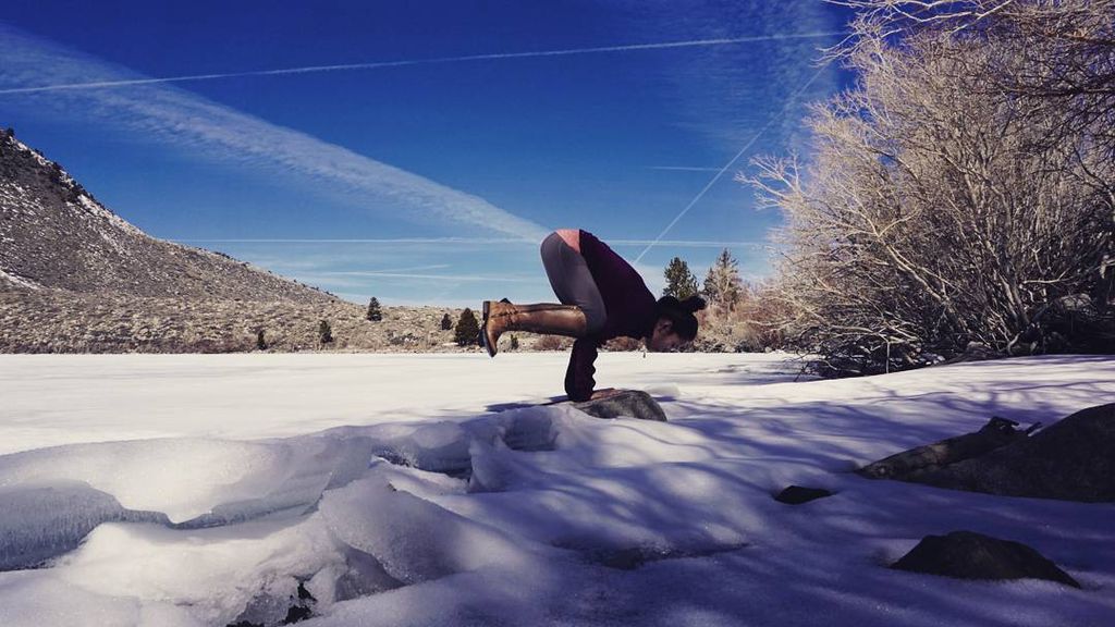bakasana - crow pose