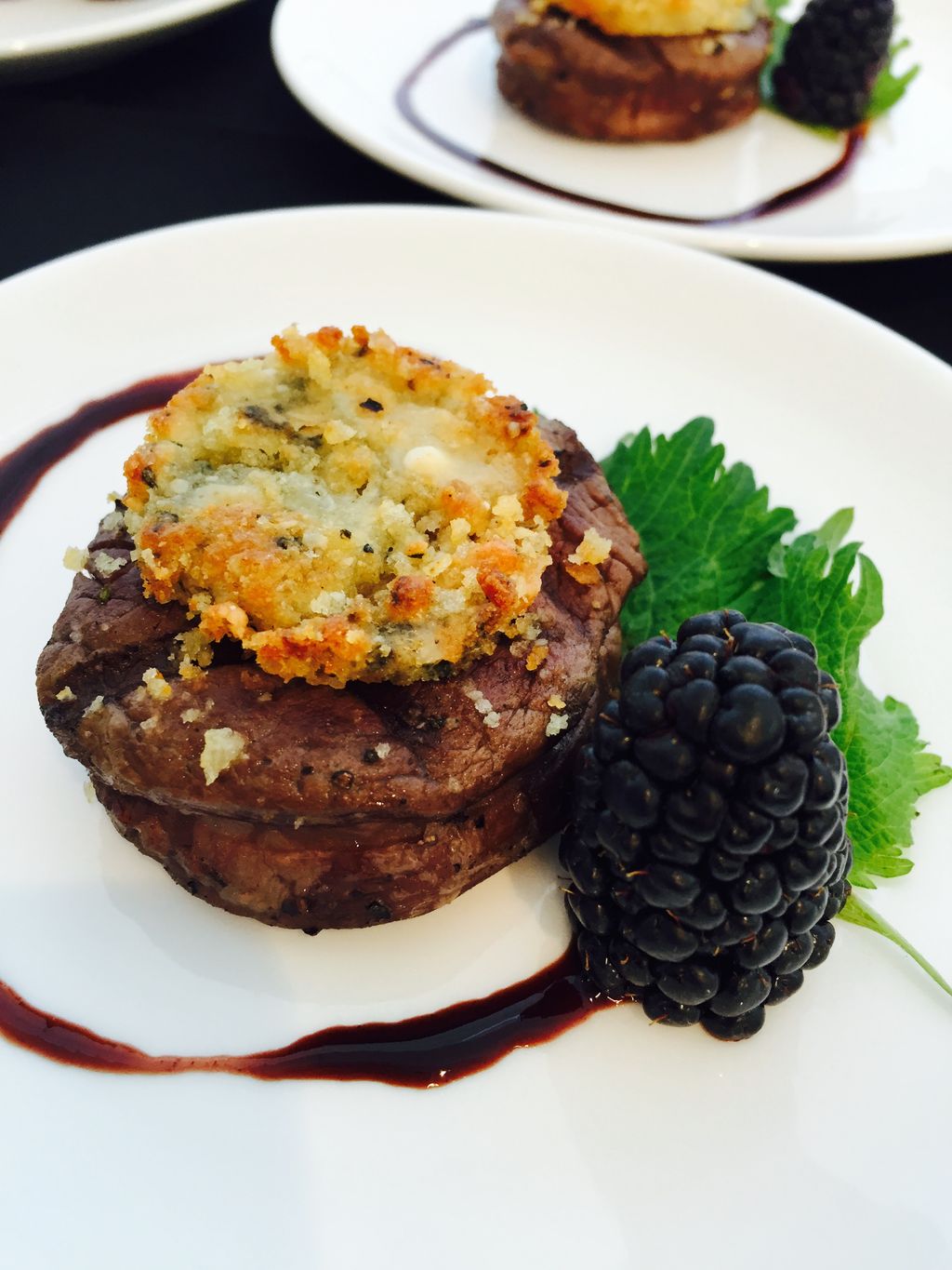Yearling Fillet Mignon Bite with Parmesan Herb Cru