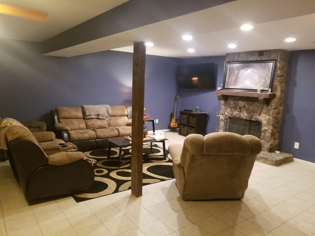 Basement Remodel (Finishing and update)