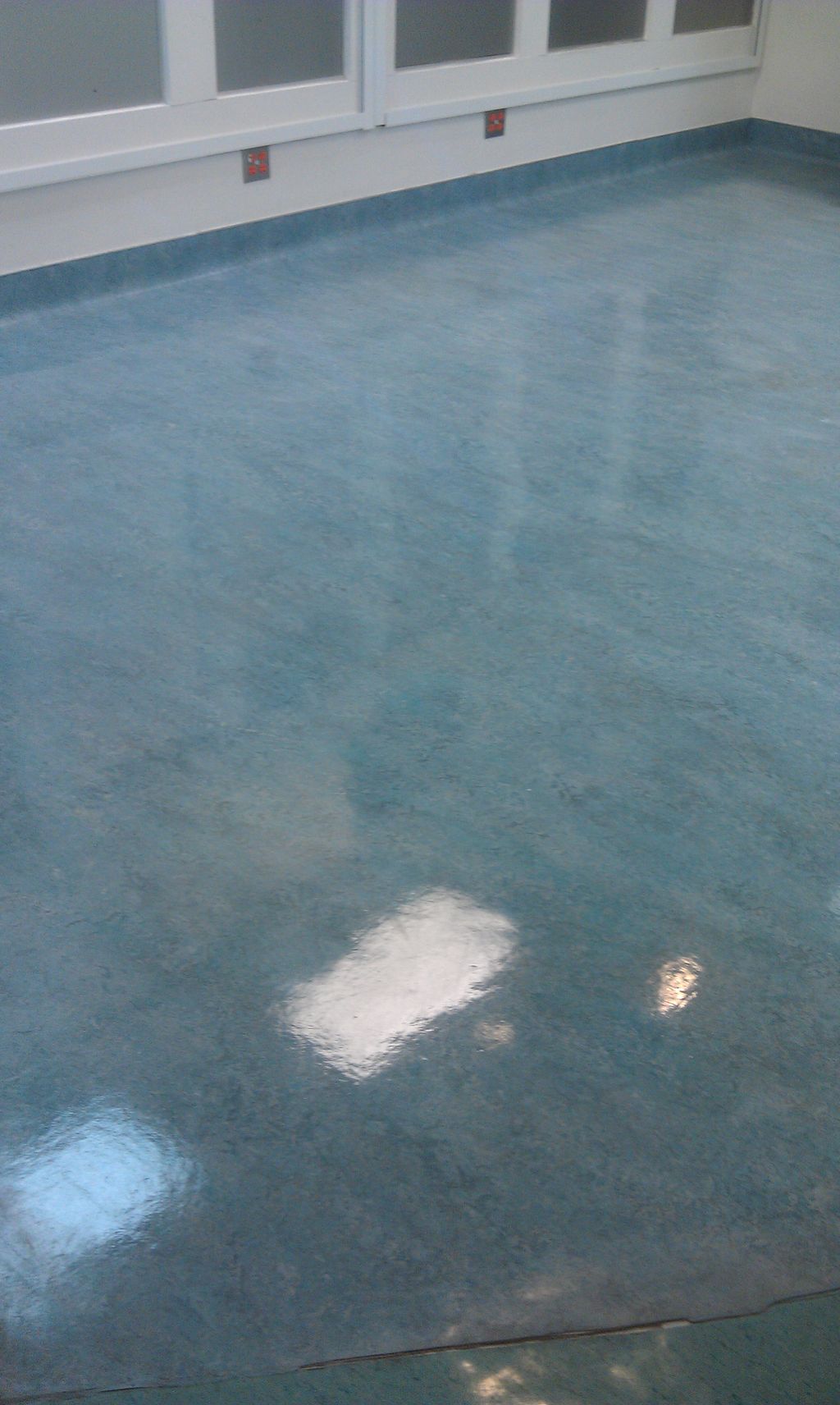 Fresh wax. Fully dried.