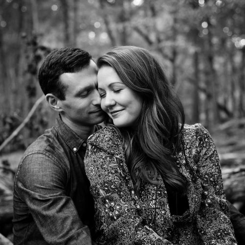 Engagement Photography by Leah Gunn Emerick of LGE