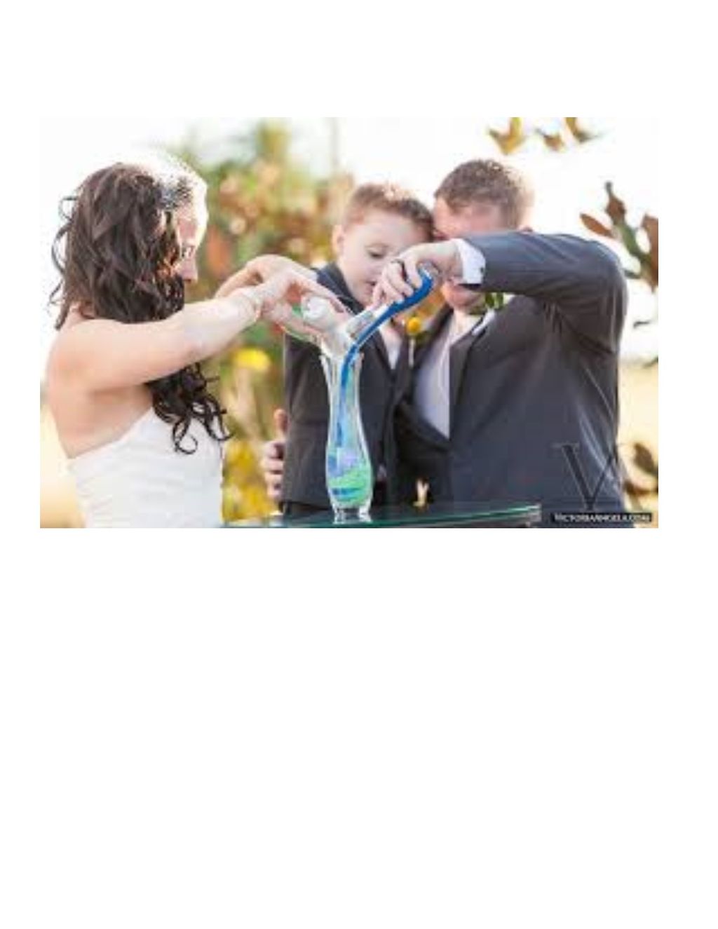 Family sand ceremony.