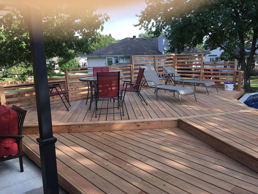 Left side view of deck.

This is a deck we designe