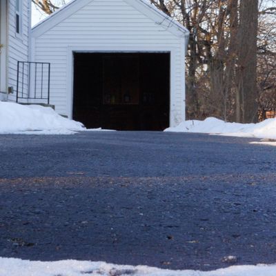 Avatar for Dick's Snow Removal and Lawn Care