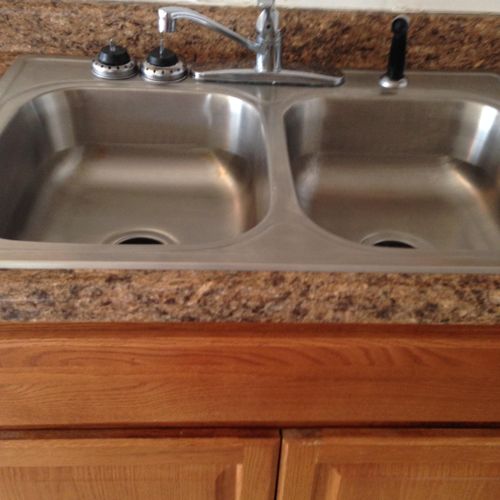Stainless sinks