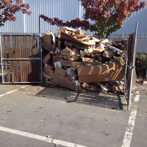 Tracy Commercial Property Cleanup needed