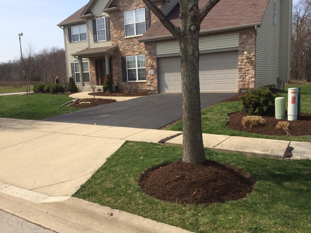 Landscaping and lawn care services "the best ga...