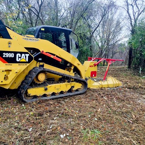 CAT299D Eco Mulching Trails through the woods.