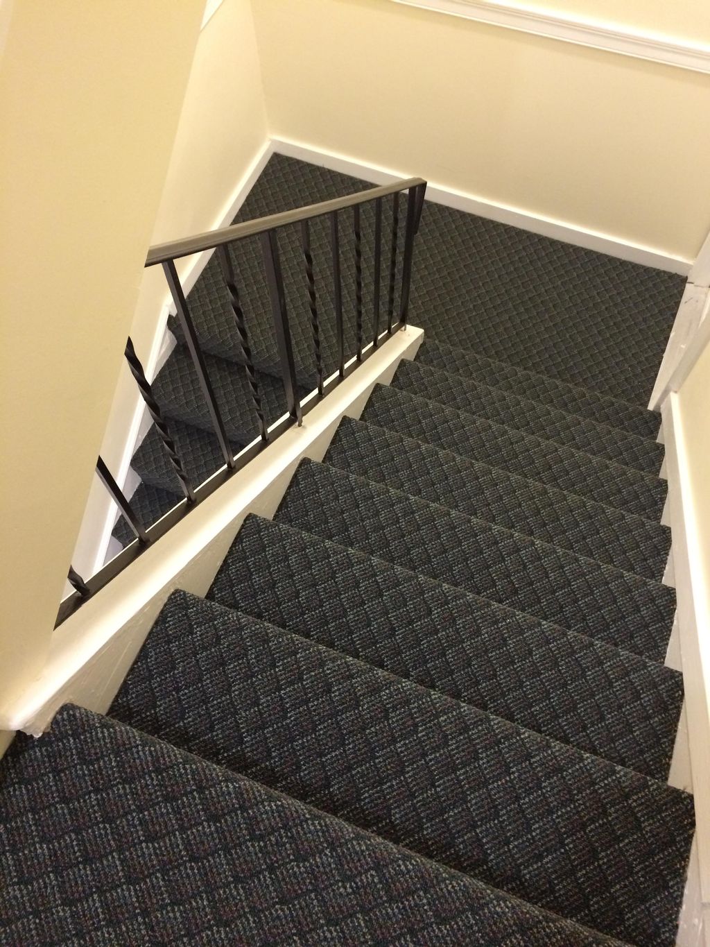 Menegucci's Flooring inc.