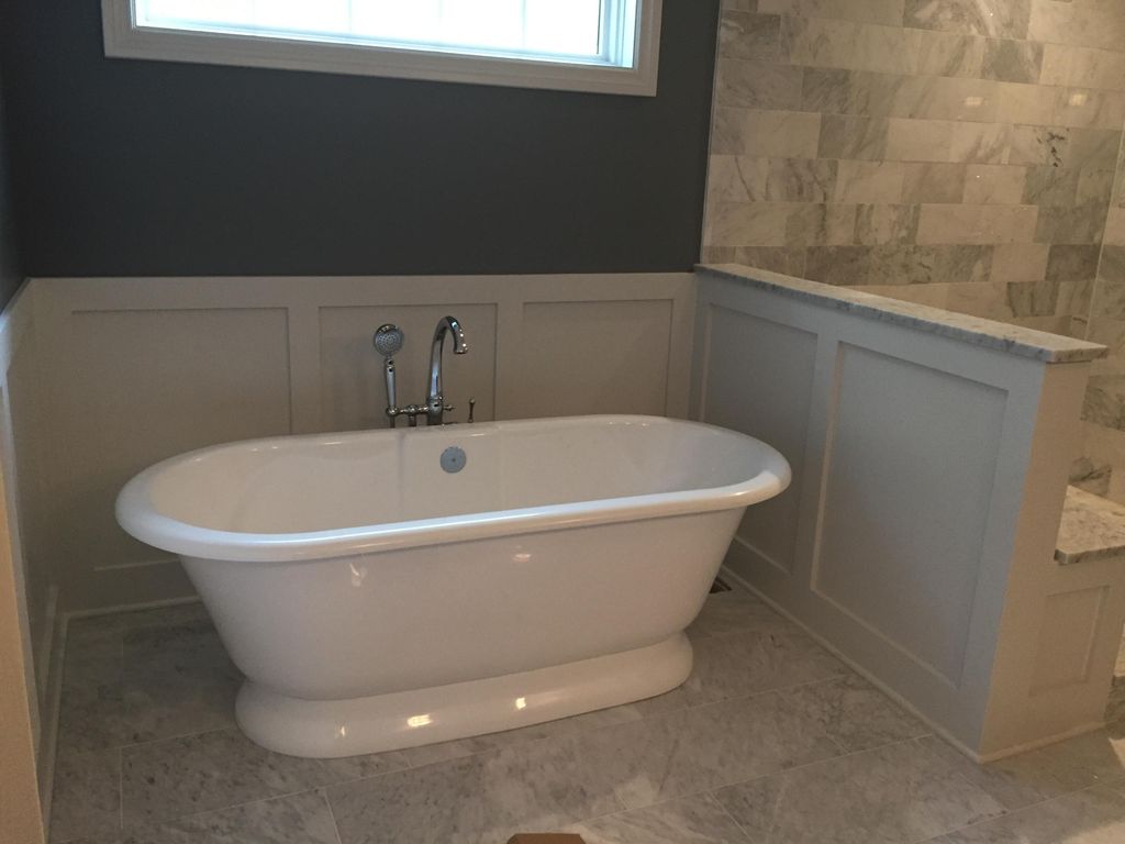 Geneva - wainscoting around tub