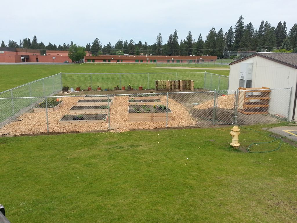 6' Chainlink fence for a local elementary school g